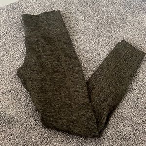 OFFLINE by Aerie S Leggings Olive Green W/ Pockets
